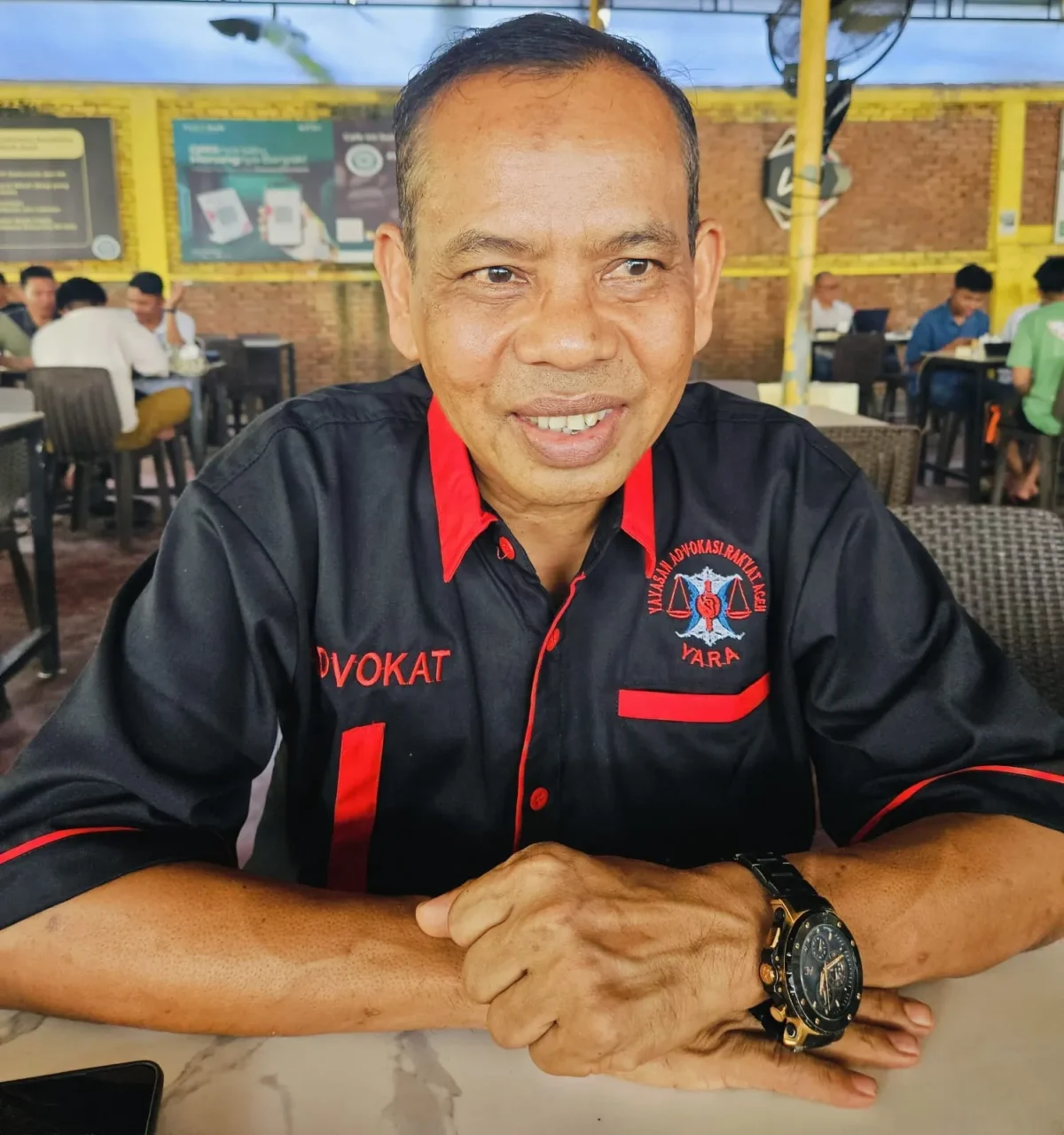 Foto: Ketua Yayasan Advokasi Rakyat Aceh ( YARA ) Langsa H A Muthallib Ibr, SE,.SH,.M.Si,. M.Kn,.CPM,.CPArb,.